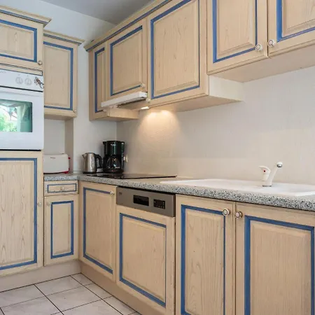 Cassin By Interhome Hébergement de vacances